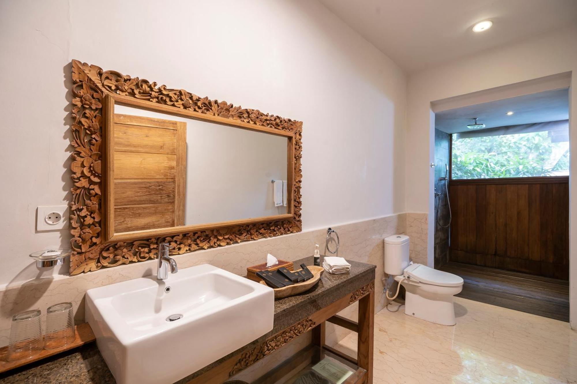 Grand Deluxe Room